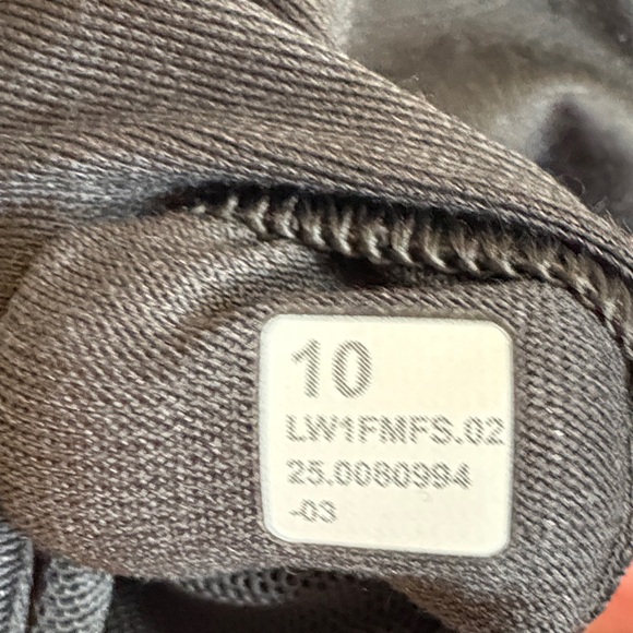 Lululemon Swift Speed Cropped Tank ~ Size 10 ~ Flower Meld Multi ~ NWT - Picture 5 of 11